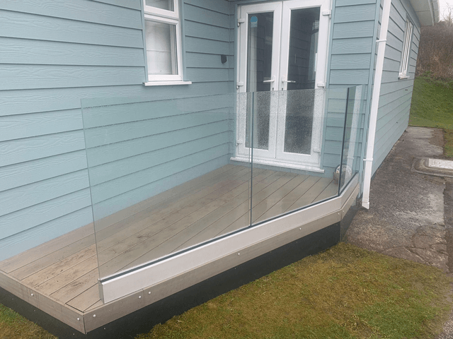 Entity 12/17.5/21.5mm Adjustable Glass Balustrade 