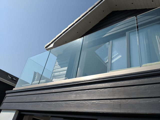Entity 12/17.5/21.5mm Adjustable Glass Balustrade 