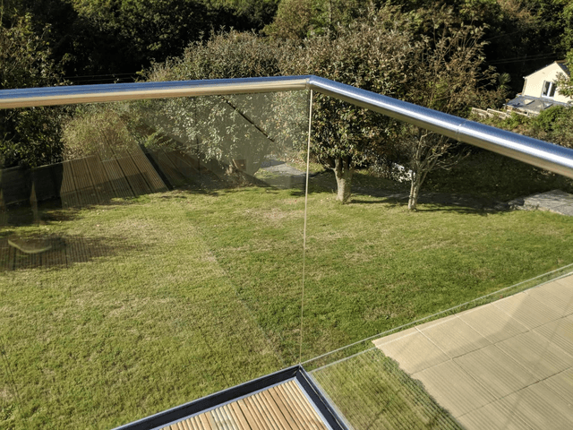 Per Metre Silver Round Handrail
